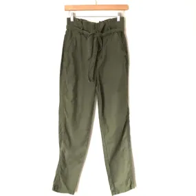 Express Olive Paperbag Original Pants- Size 2R (Inseam 26.5”)