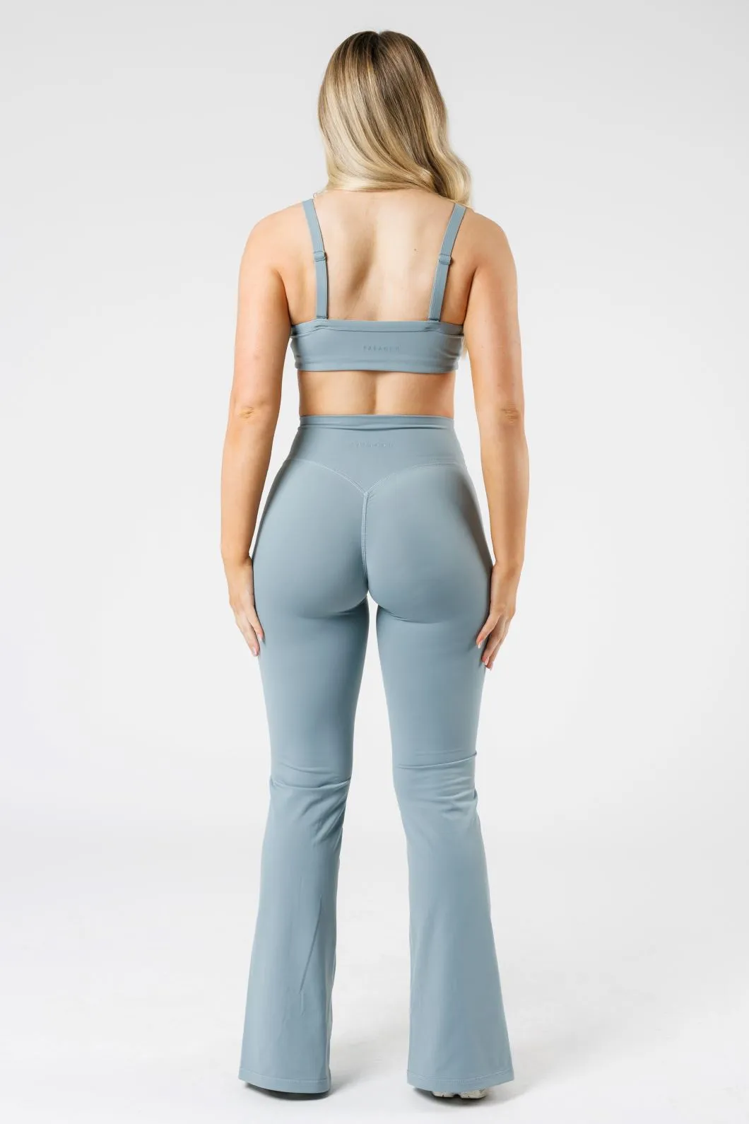 FormLux Front Slit Sculptseam® Plus Flare Legging 32" Mist