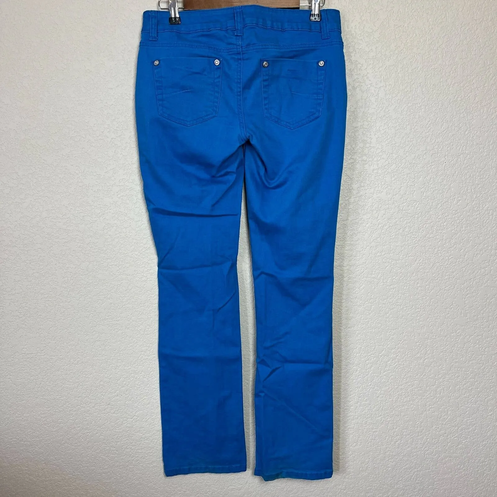 LEI Juniors Sz 9 Bright Blue Bootcut Jeans