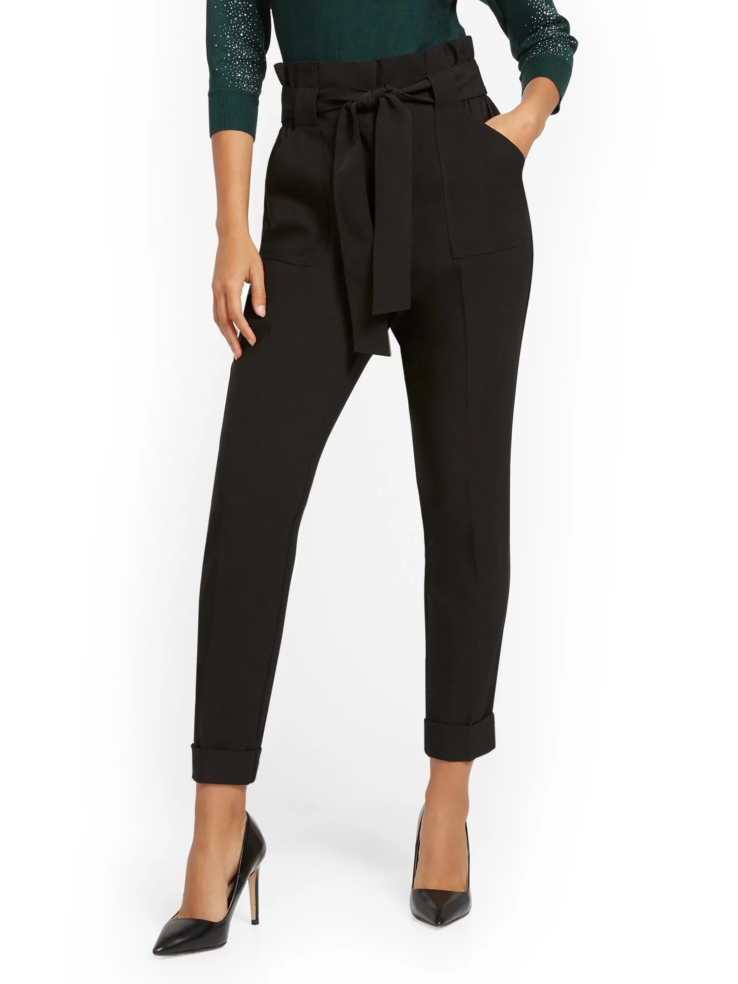 Tapered Leg Ankle Pant